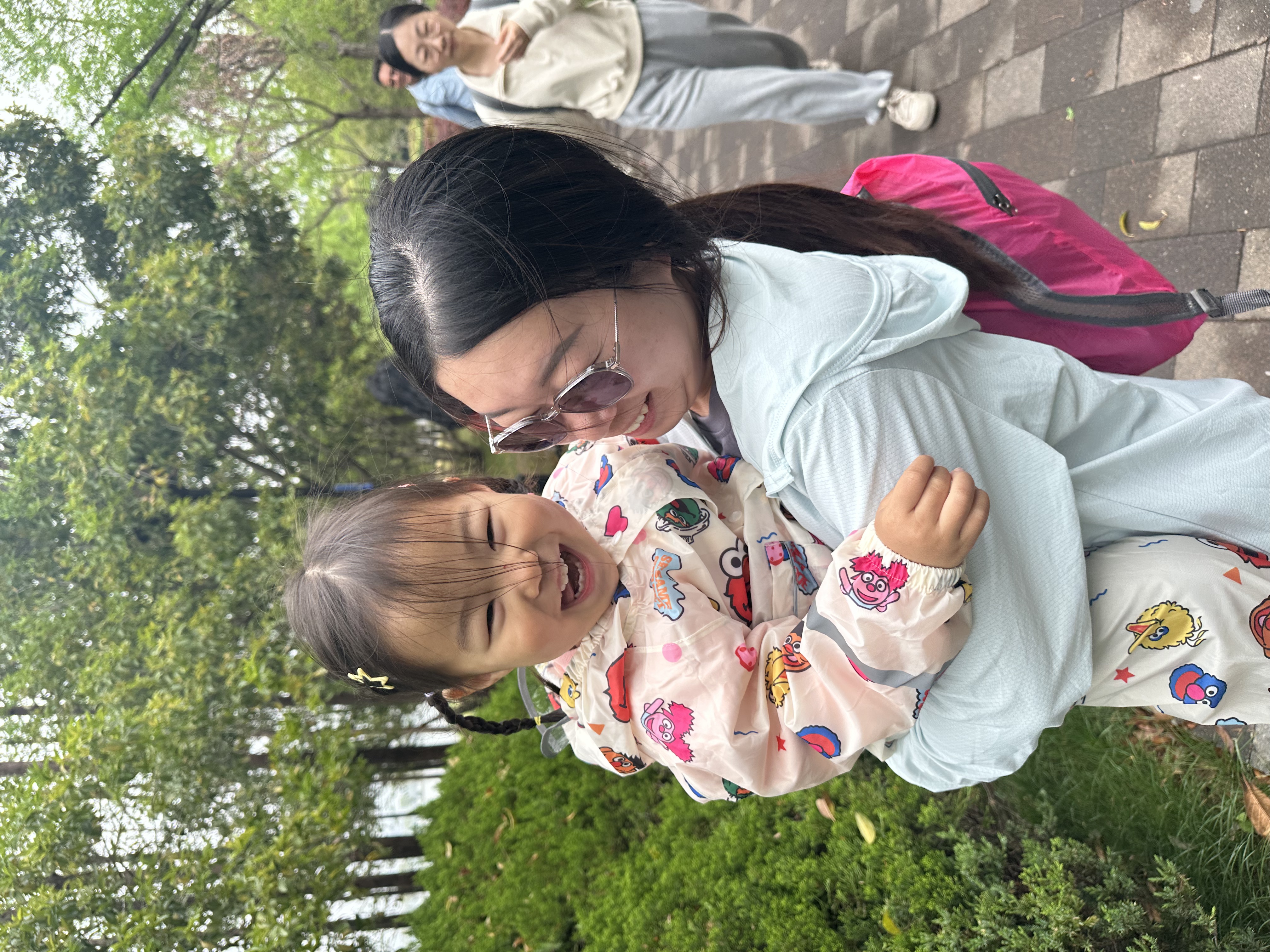 c7e38576cf59e0130f9988a430a8fb0.jpg